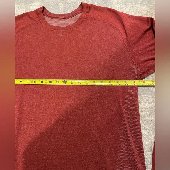 Lululemon Metal Vent Tech Long Sleeve Shirt Performance Active Burgundy Size XL - Picture 7 of 9